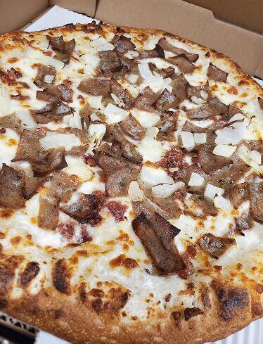 Lamb Gyro Pizza